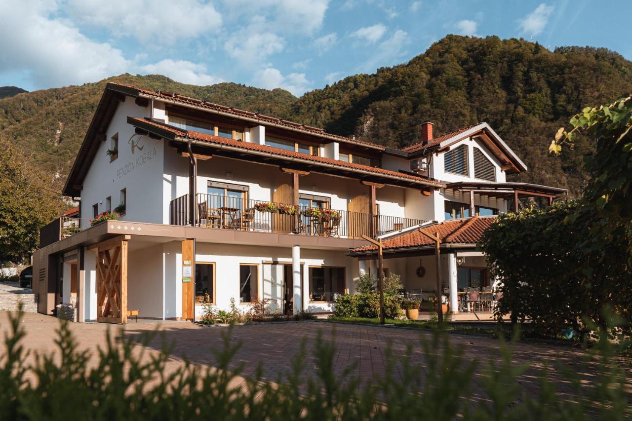 Hotel Penzion Kobala Tolmin Extérieur photo