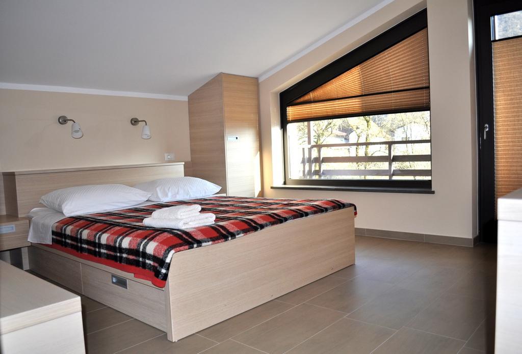 Hotel Penzion Kobala Tolmin Chambre photo